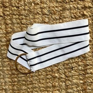 Taffeta stripe belt black and white ♟️❣️